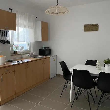 Apartmani Darko Kornic Exterior photo