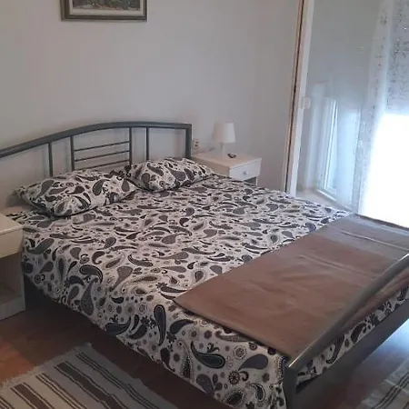 Apartmani Darko Kornic Exterior photo