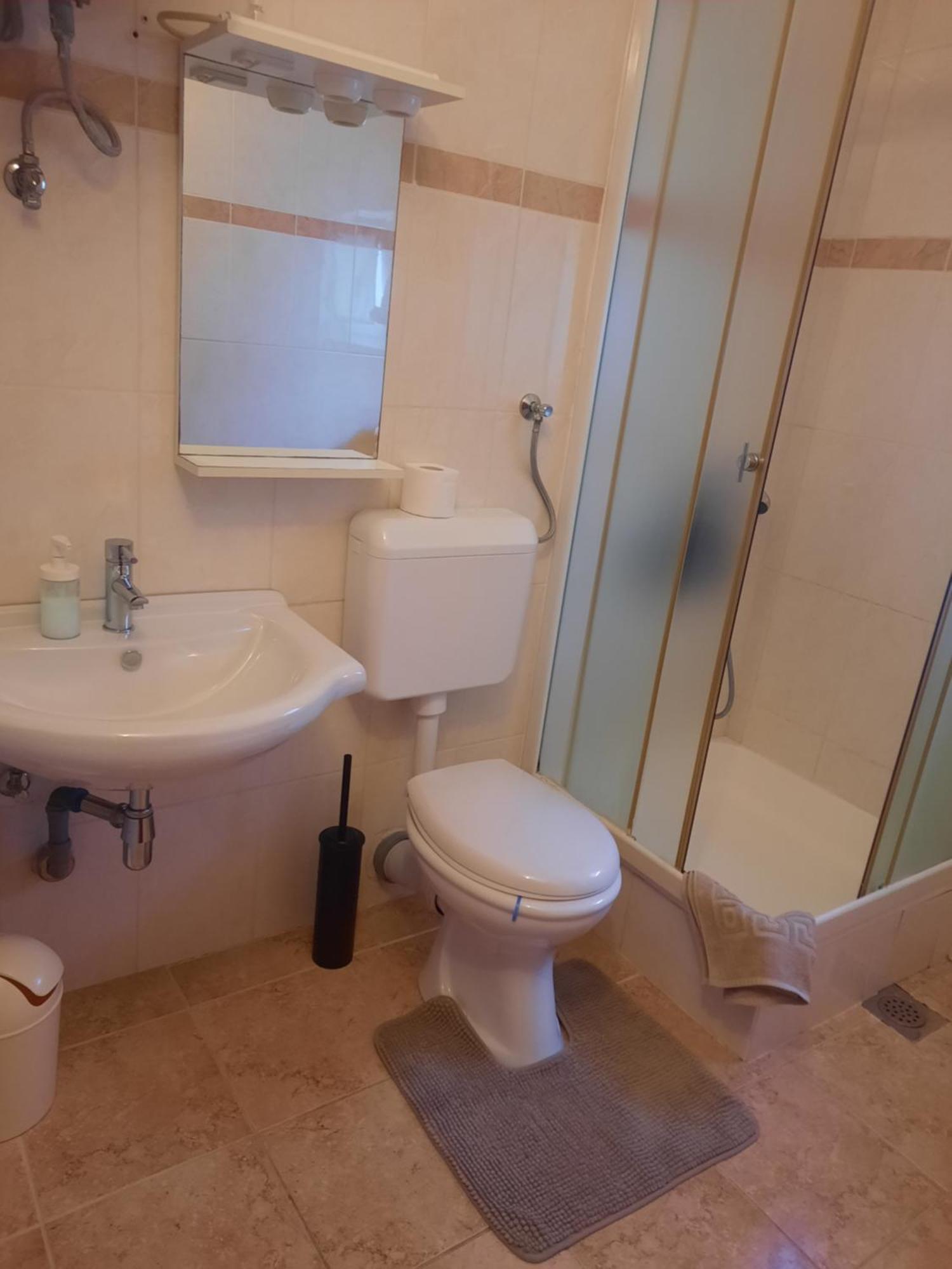 Apartment Apartmani Darko Kornic